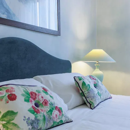 San Frediano Charming Apartment *